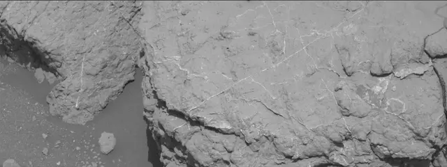 Sol 3119: Mast Camera (Mastcam)