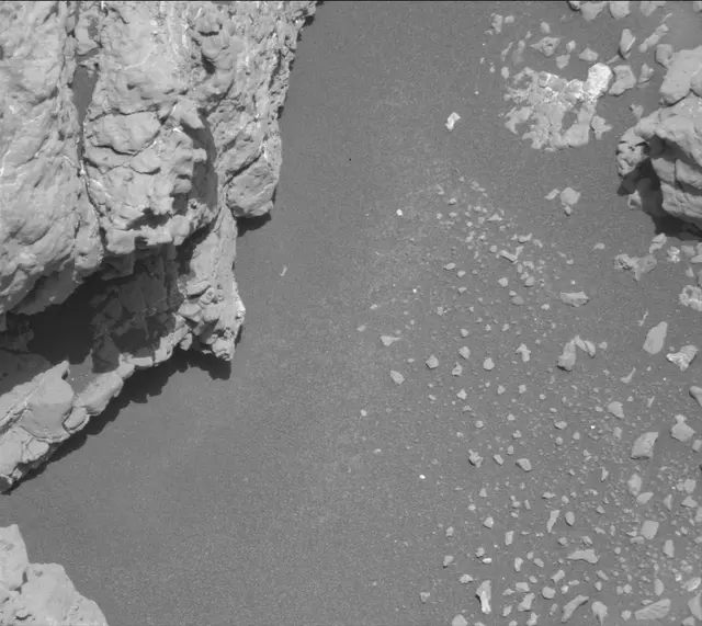 Sol 3119: Mast Camera (Mastcam)