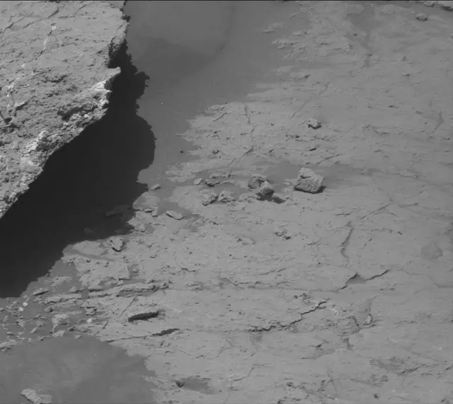 Sol 3119: Mast Camera (Mastcam)