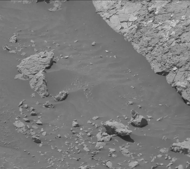 Sol 3119: Mast Camera (Mastcam)
