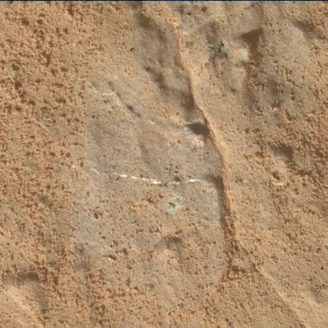 Sol 3119: Mars Hand Lens Imager (MAHLI)