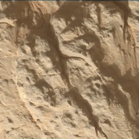 Sol 3119: Mars Hand Lens Imager (MAHLI)