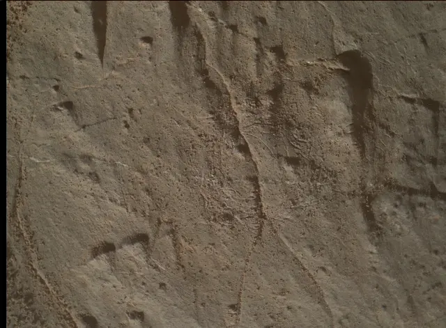 Sol 3119: Mars Hand Lens Imager (MAHLI)