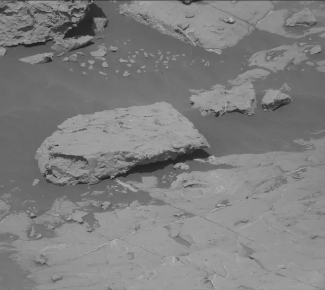 Sol 3122: Mast Camera (Mastcam)