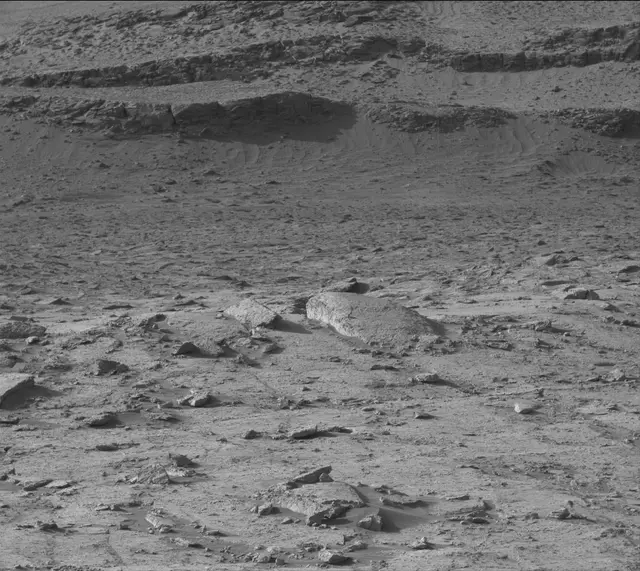 Sol 3125: Mast Camera (Mastcam)