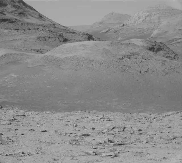 Sol 3125: Mast Camera (Mastcam)