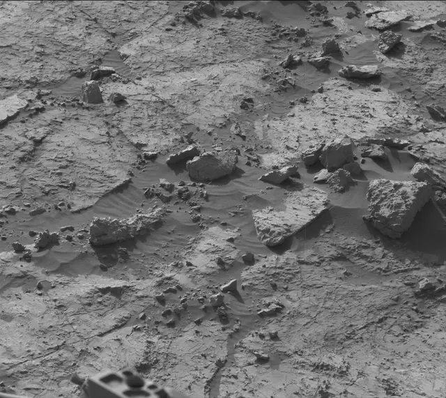 Sol 3125: Mast Camera (Mastcam)