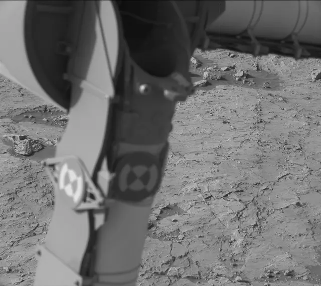 Sol 3125: Mast Camera (Mastcam)