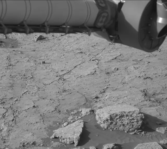 Sol 3125: Mast Camera (Mastcam)