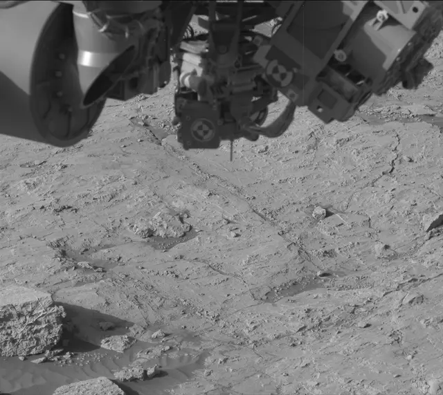 Sol 3125: Mast Camera (Mastcam)