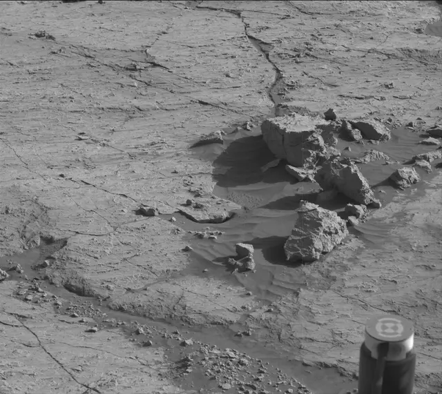 Sol 3125: Mast Camera (Mastcam)