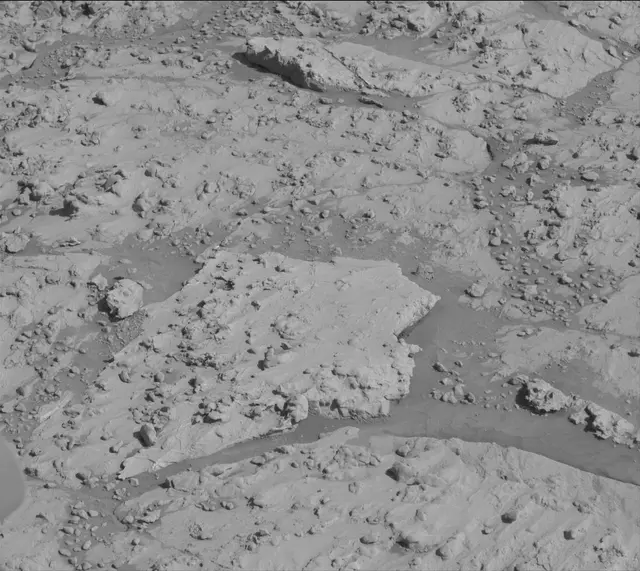 Sol 3136: Mast Camera (Mastcam)