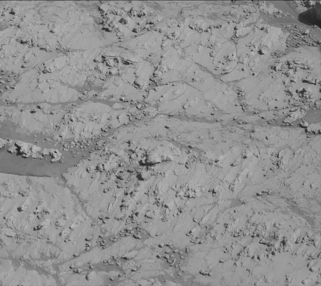 Sol 3136: Mast Camera (Mastcam)
