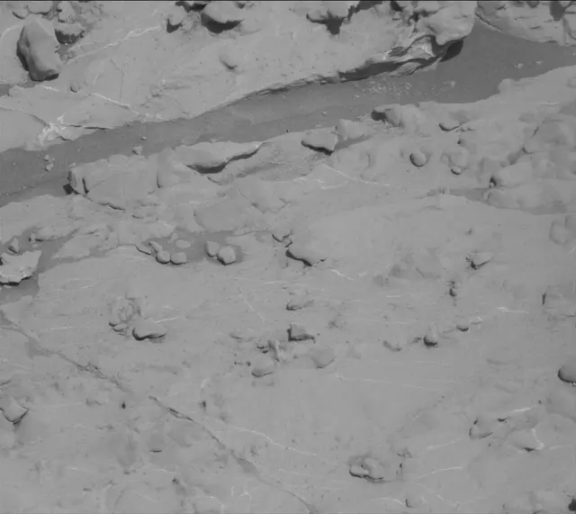 Sol 3137: Mast Camera (Mastcam)