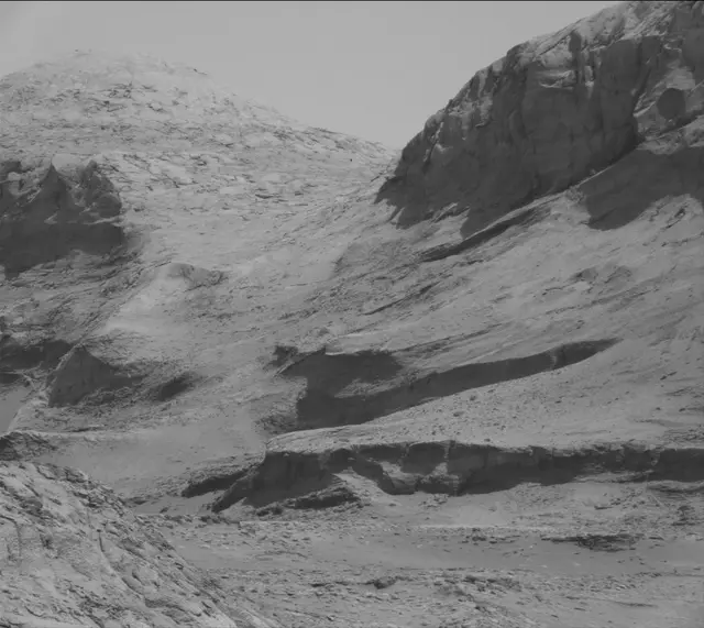 Sol 3137: Mast Camera (Mastcam)