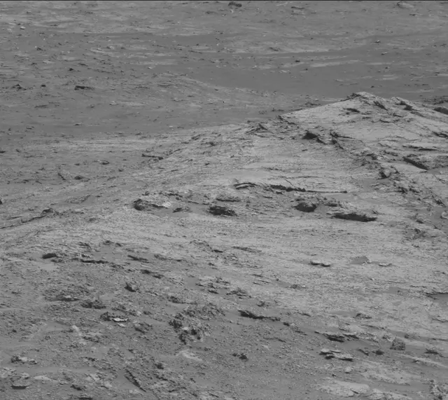 Sol 3137: Mast Camera (Mastcam)
