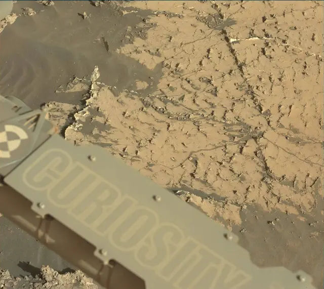 Sol 3138: Mast Camera (Mastcam)