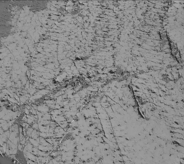 Sol 3139: Mast Camera (Mastcam)