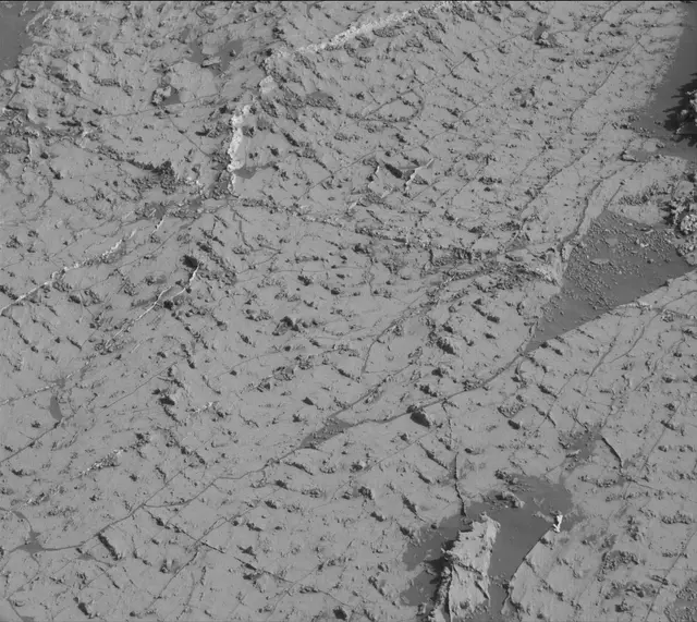 Sol 3139: Mast Camera (Mastcam)