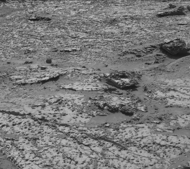 Sol 3139: Mast Camera (Mastcam)