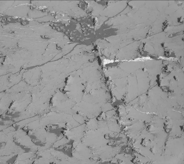 Sol 3139: Mast Camera (Mastcam)
