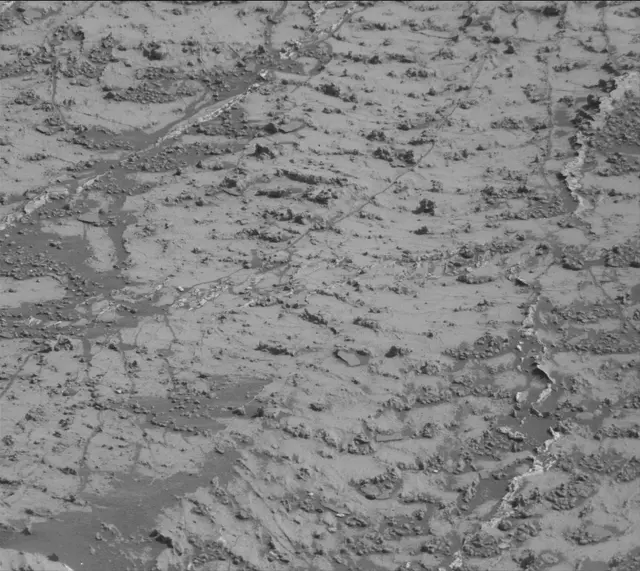 Sol 3139: Mast Camera (Mastcam)