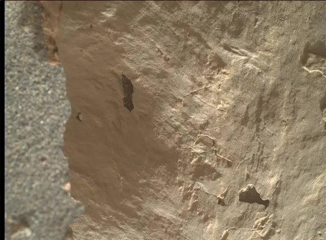Sol 3142: Mars Hand Lens Imager (MAHLI)