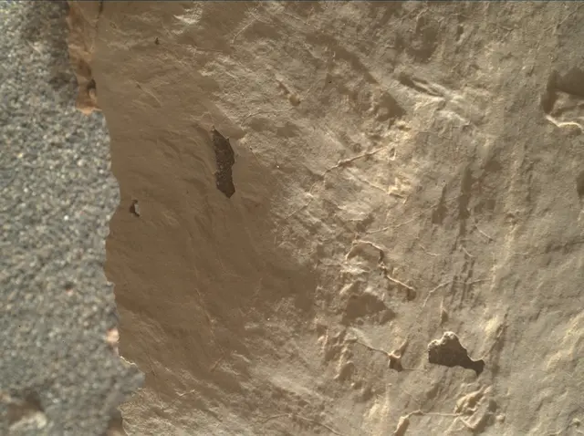 Sol 3142: Mars Hand Lens Imager (MAHLI)