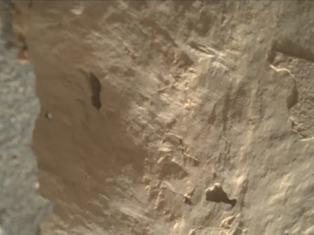 Sol 3142: Mars Hand Lens Imager (MAHLI)