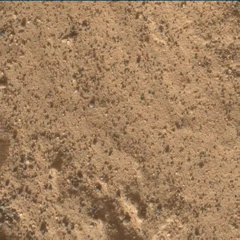 Sol 3142: Mars Hand Lens Imager (MAHLI)