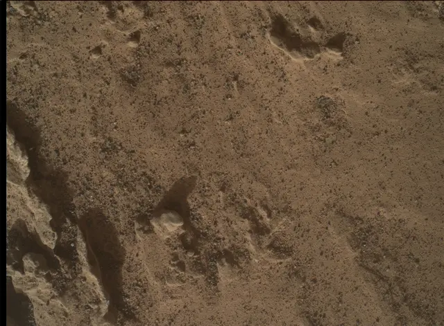 Sol 3142: Mars Hand Lens Imager (MAHLI)