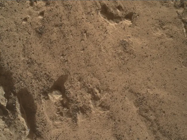Sol 3142: Mars Hand Lens Imager (MAHLI)