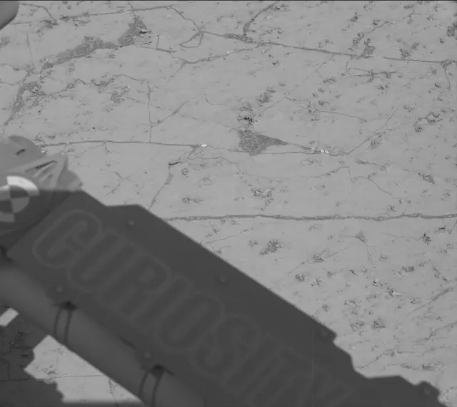 Sol 3143: Mast Camera (Mastcam)
