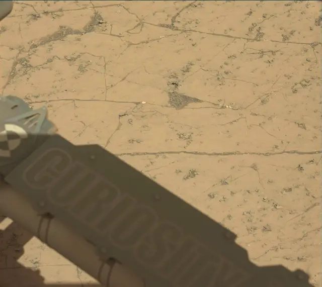 Sol 3143: Mast Camera (Mastcam)
