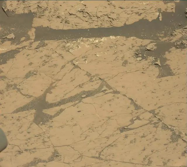 Sol 3143: Mast Camera (Mastcam)