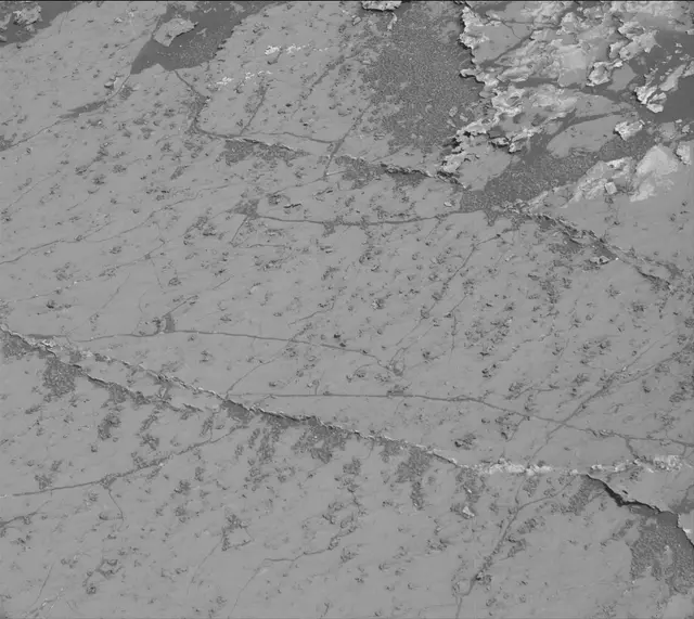 Sol 3143: Mast Camera (Mastcam)