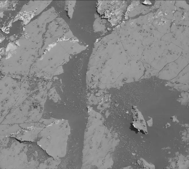 Sol 3143: Mast Camera (Mastcam)