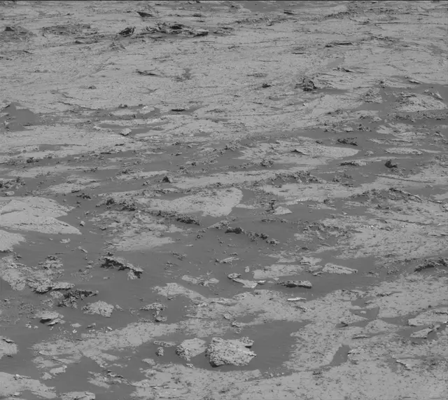 Sol 3143: Mast Camera (Mastcam)