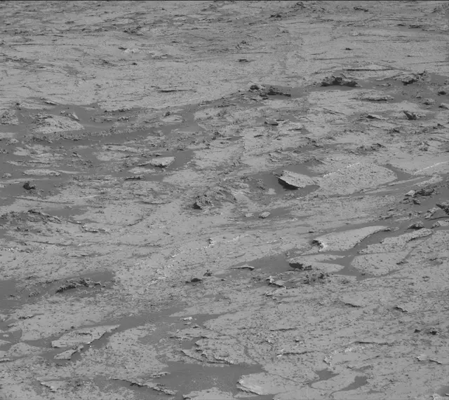 Sol 3143: Mast Camera (Mastcam)