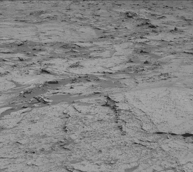 Sol 3143: Mast Camera (Mastcam)