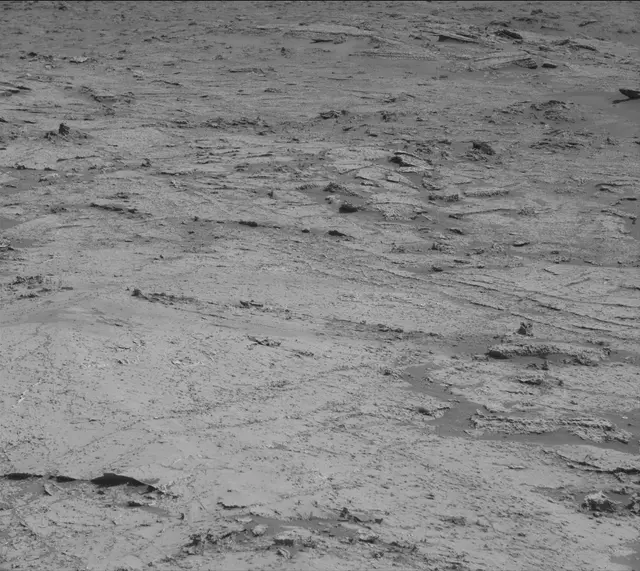 Sol 3143: Mast Camera (Mastcam)