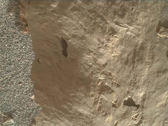 Sol 3143: Mars Hand Lens Imager (MAHLI)