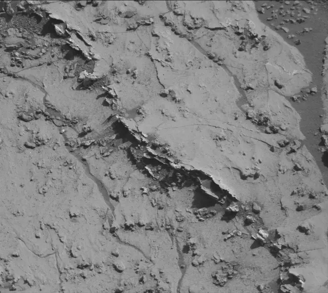 Sol 3144: Mast Camera (Mastcam)
