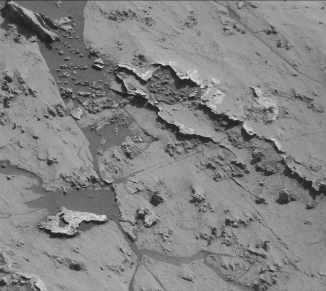 Sol 3144: Mast Camera (Mastcam)