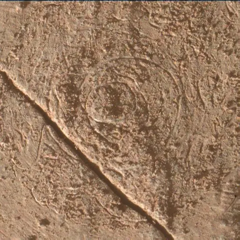 Sol 3144: Mars Hand Lens Imager (MAHLI)