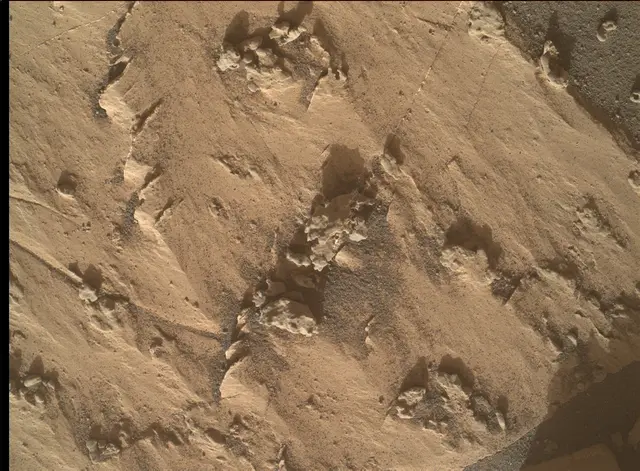 Sol 3144: Mars Hand Lens Imager (MAHLI)