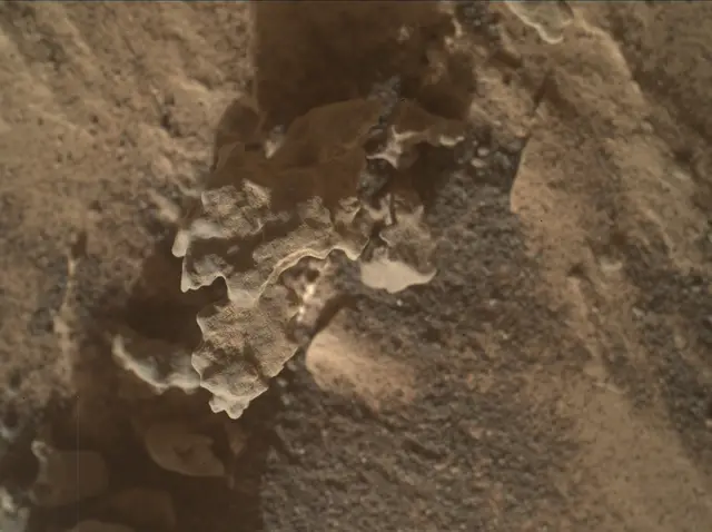 Sol 3144: Mars Hand Lens Imager (MAHLI)