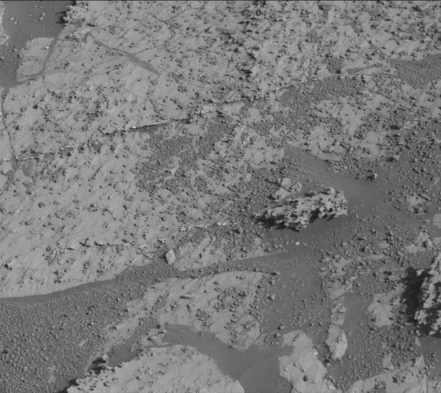 Sol 3145: Mast Camera (Mastcam)