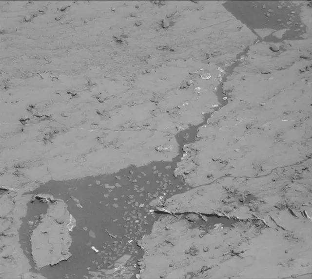 Sol 3146: Mast Camera (Mastcam)