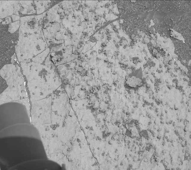 Sol 3147: Mast Camera (Mastcam)